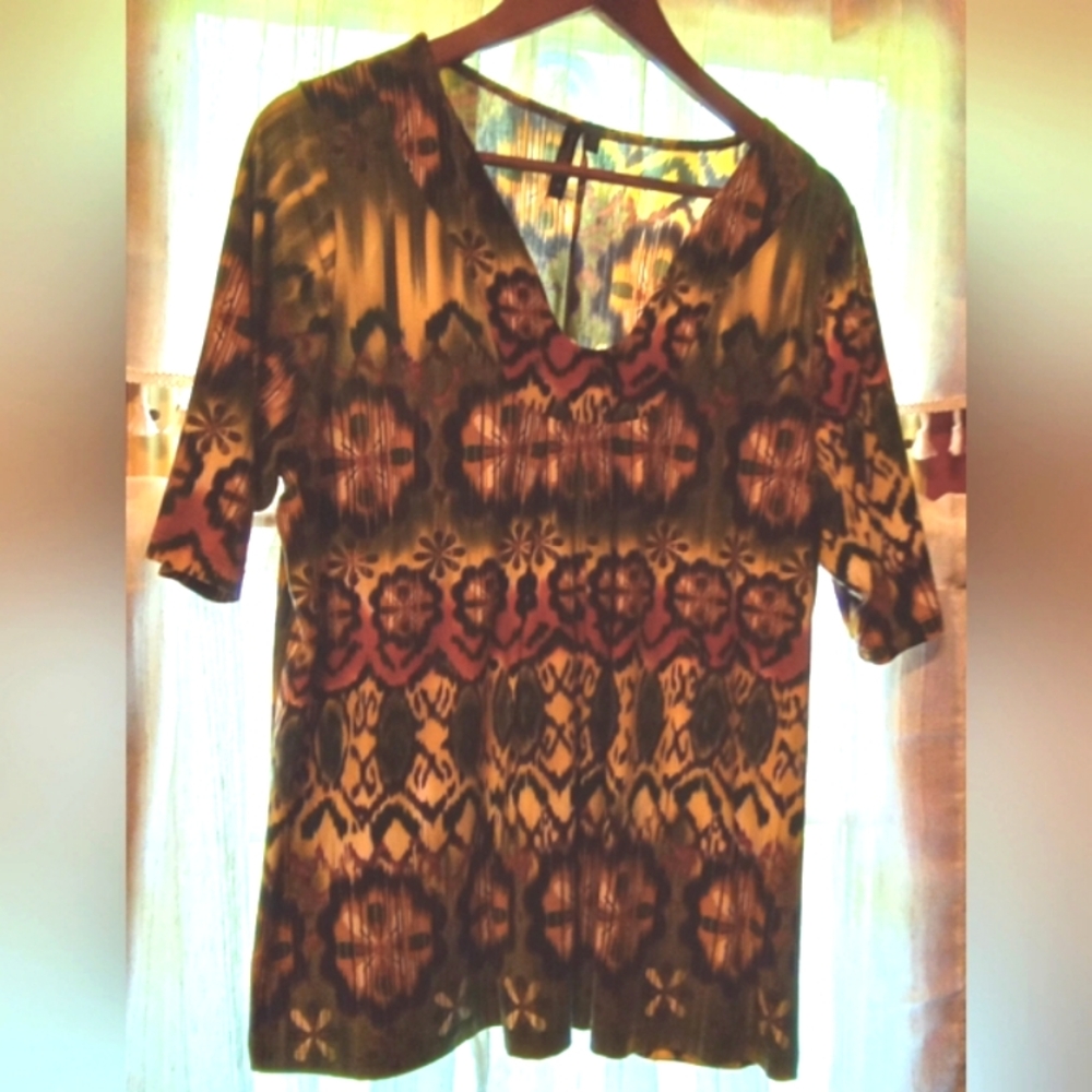 Susan Lawrence short slaved tunic